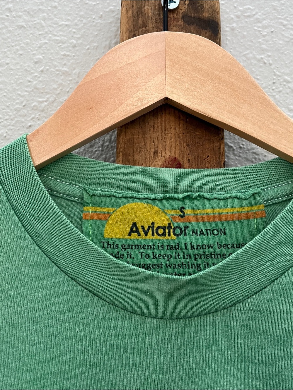 Aviator Nation Short Sleeve Crew Boyfriend Tee Tiger Patch Kelly Green Small - Picture 4 of 8
